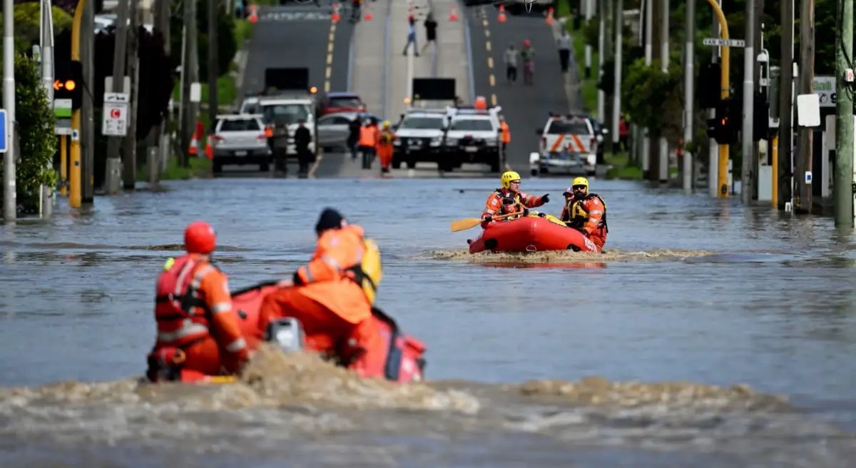 Flood, Far north queensland, recovery, disaster, Economic stimulus, disaster, nabooki, North queensland floods,